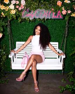 Alicia Gordillo feet photo 1