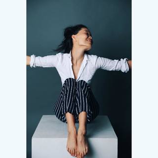 Alicia Hannah-Kim feet photo 15