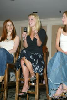 Alicia Leigh Willis feet photo 15
