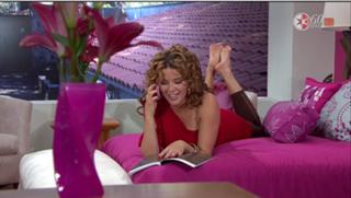 Alicia Machado feet photo thumbnail