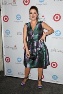 Alicia Machado feet photo thumbnail