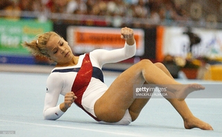 Alicia Sacramone feet photo 5