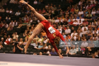Alicia Sacramone feet photo 3