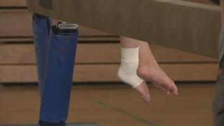 Alicia Sacramone feet photo 3