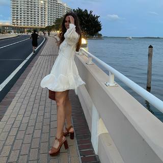 Alicia Sanz feet photo 11