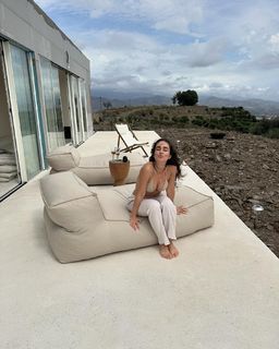Alicia Sanz feet photo 10