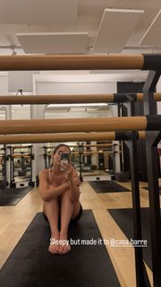 Alicia Sanz feet photo 4