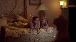 Alicia Silverstone feet photo thumbnail