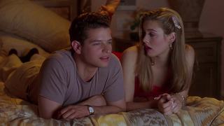 Alicia Silverstone feet photo thumbnail