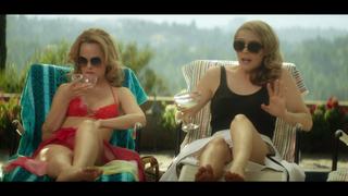 Alicia Silverstone feet photo thumbnail