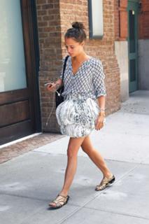Alicia Vikander feet photo thumbnail