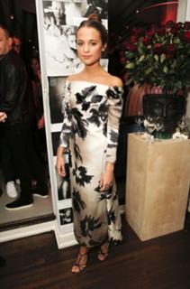 Alicia Vikander feet photo thumbnail