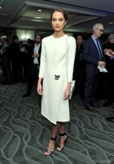 Alicia Vikander feet photo thumbnail