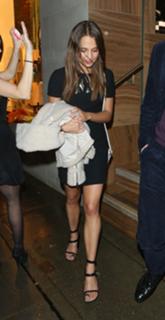 Alicia Vikander feet photo thumbnail