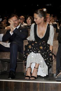Alicia Vikander feet photo thumbnail