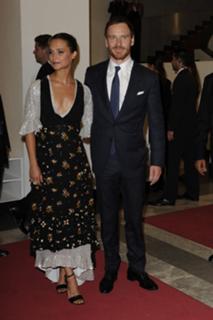 Alicia Vikander feet photo thumbnail