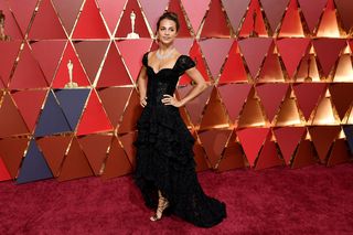 Alicia Vikander feet photo thumbnail