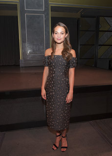 Alicia Vikander feet photo thumbnail