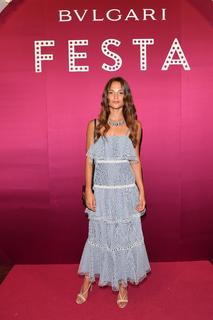 Alicia Vikander feet photo thumbnail