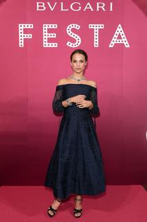 Alicia Vikander feet photo thumbnail