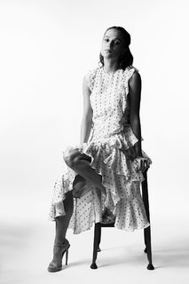 Alicia Vikander feet photo thumbnail