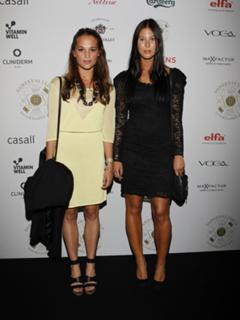 Alicia Vikander feet photo thumbnail