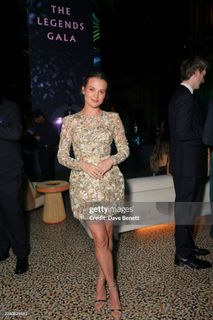 Alicia Vikander feet photo 19