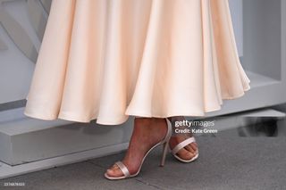 Alicia Vikander feet photo 8