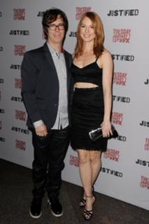Alicia Witt feet photo thumbnail