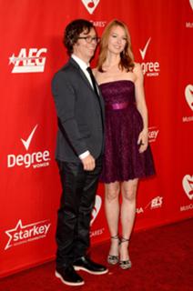 Alicia Witt feet photo thumbnail