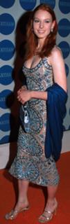 Alicia Witt feet photo thumbnail