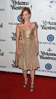 Alicia Witt feet photo thumbnail