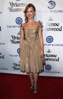 Alicia Witt feet photo thumbnail