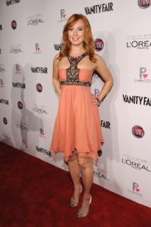 Alicia Witt feet photo thumbnail
