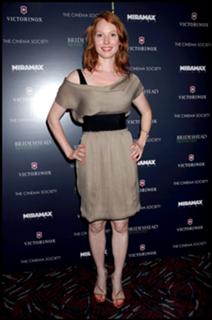 Alicia Witt feet photo thumbnail