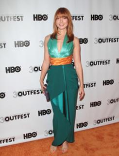 Alicia Witt feet photo thumbnail