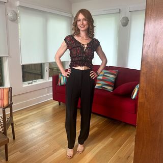 Alicia Witt feet photo thumbnail