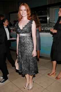 Alicia Witt feet photo thumbnail