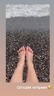 Alika Smekhova feet photo 3