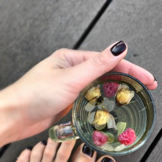 Alina Astrovskaya feet photo 11