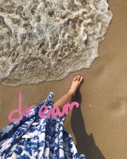Alina Astrovskaya feet photo 17