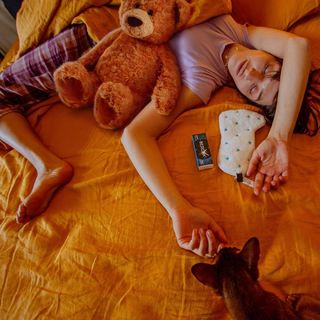 Alina Astrovskaya feet photo 18