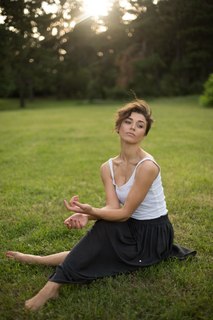 Alina Astrovskaya feet photo 14