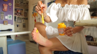 Alina Astrovskaya feet photo 20