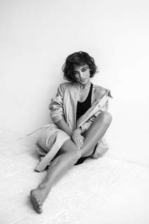 Alina Astrovskaya feet photo 5