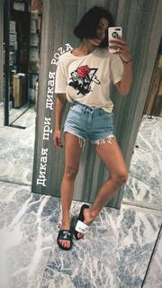 Alina Astrovskaya feet photo 2