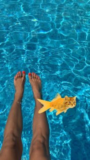Alina Astrovskaya feet photo 14