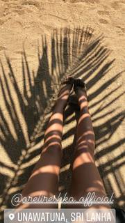 Alina Astrovskaya feet photo 1