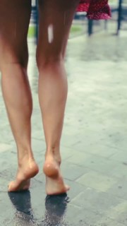 Alina Astrovskaya feet photo 1
