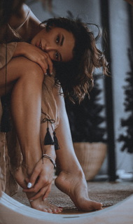Alina Astrovskaya feet photo 15